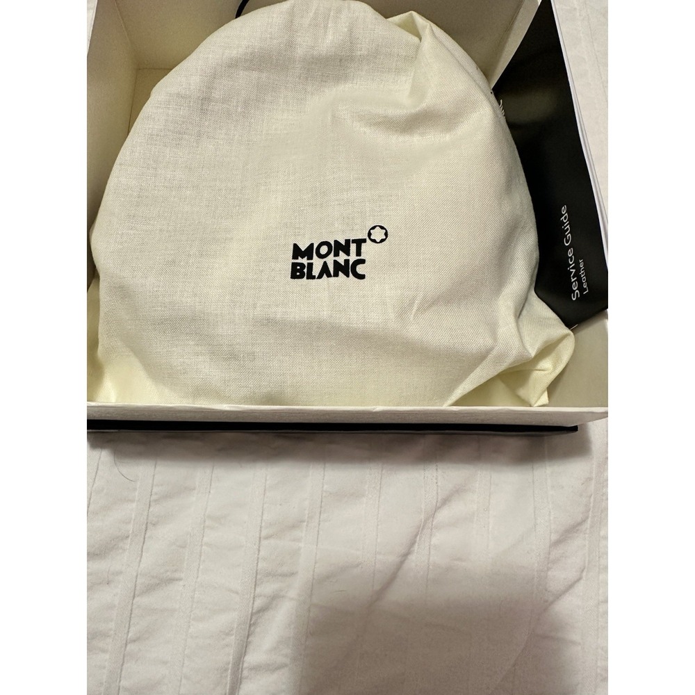 Montblanc Belt Men's Reversible Horseshoe Buckle Italian Leather New in Box - Picture 2 of 9
